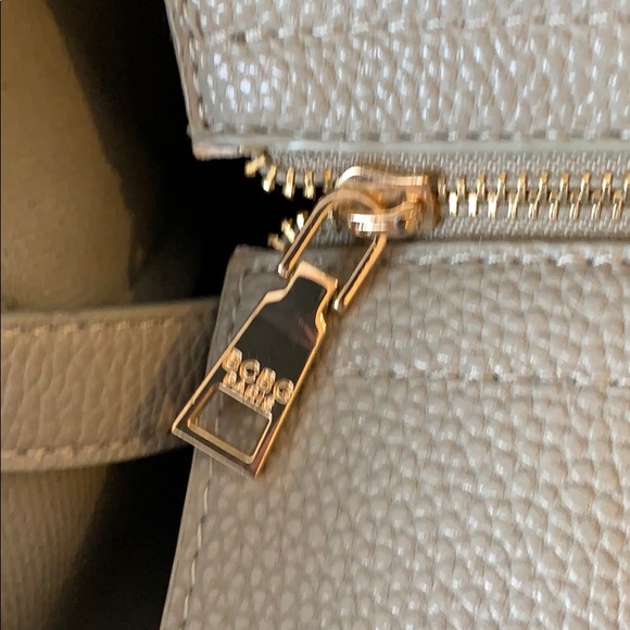 Gray BCBG purse - Picture 5 of 7